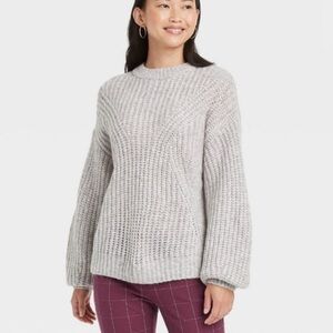 A New Day Women's Chunky Knit Soft Gray Crew Neck Sweater Size Medium NWT